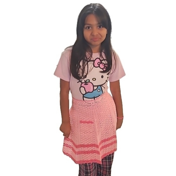 Hand Crafted Kitchen Crochet Apron Pink Vintage Cottagecore Floral open stitch - Picture 3 of 17